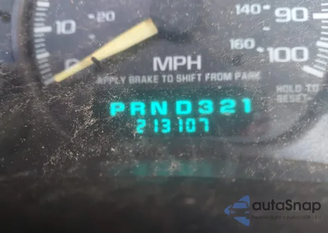 2000 Chevrolet Silverado 1500 from USA, damaged, VIN 1GCEC14W8YE320022